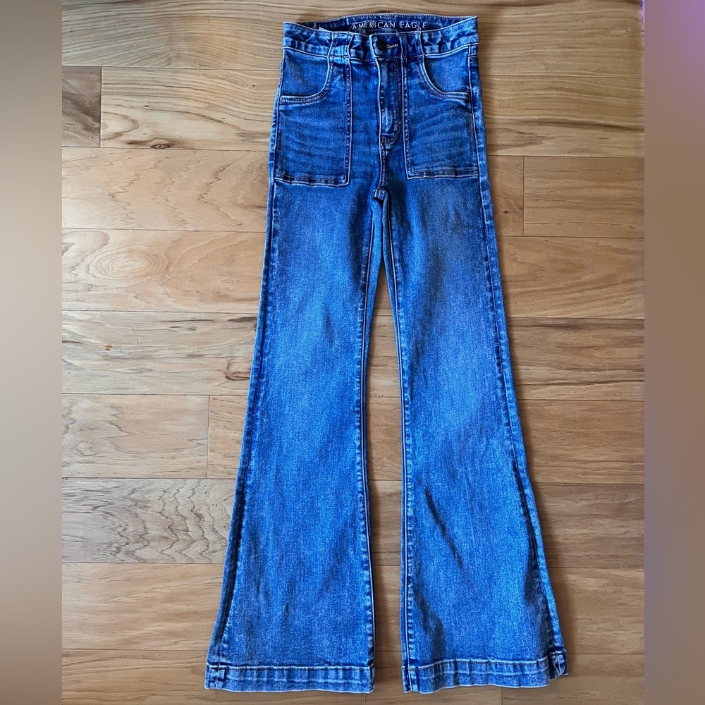 American Eagle bell bottom jeans